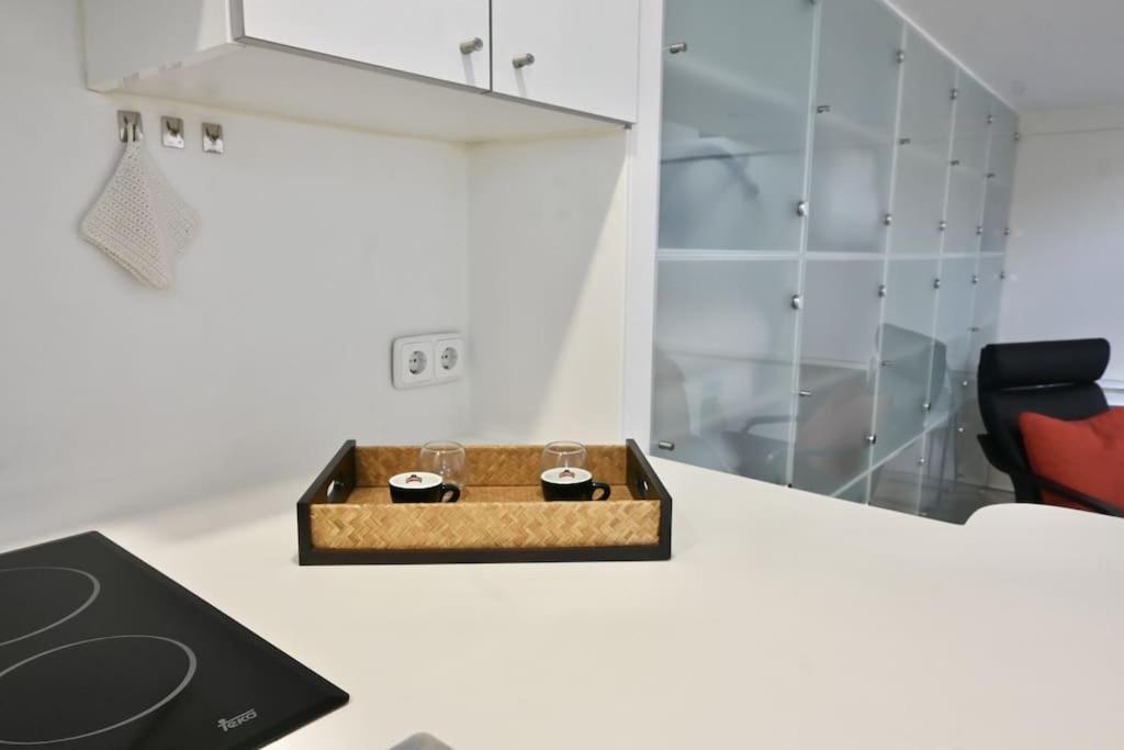 For You Rentals Apartamento Temporal Con Encanto A Pocos Metros Del Sol Myr13 مدريد المظهر الخارجي الصورة